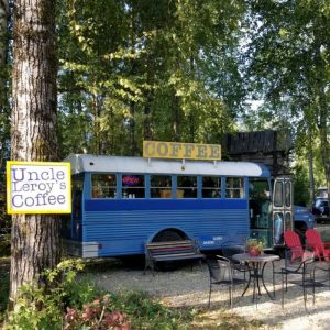 uncle-leroys-coffee-bar-1968-blue-schoolbus-talkeetna-alaska